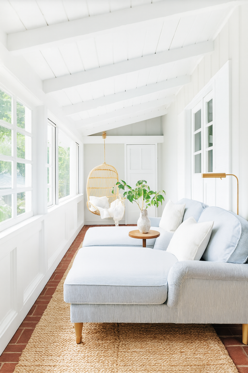 25 Best Sunroom Decorating Ideas For A Cozy And Relaxing Escape